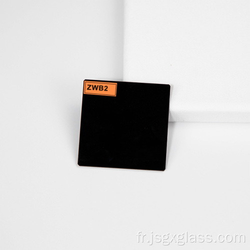 Verre d'absorption visible de transmission UV ZWB2